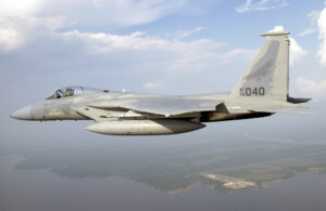 a-us-air-force-usaf-f-15c-eagle-aircraft-from-the-123rd-fighter-squadron-fs-9900e2-300x195.jpg